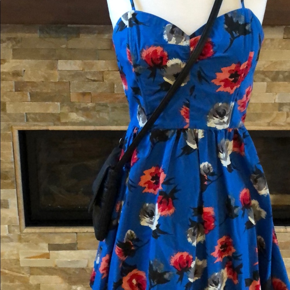 Purse - Picture 4 of 4